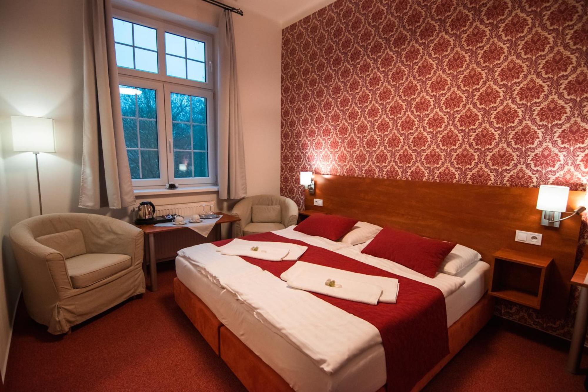 Hotel U Kaple Decin Exterior photo
